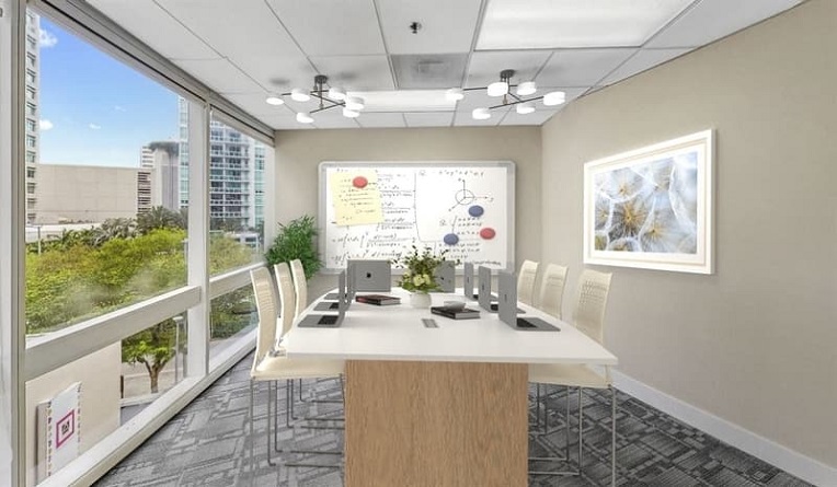 Commercial-Virtual -Staging